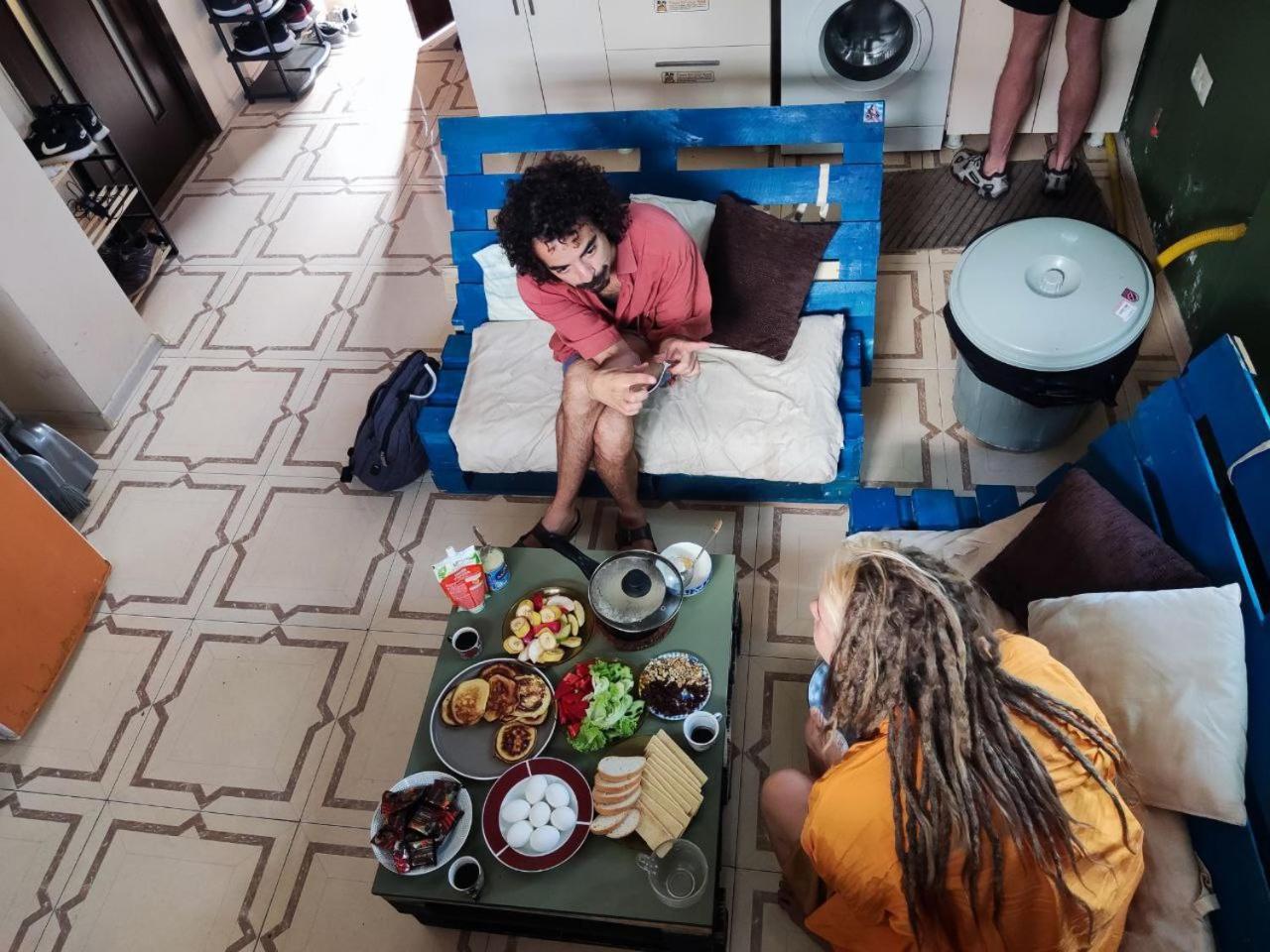 Harmony Backpackers Hostel Batumi Pokoj fotografie